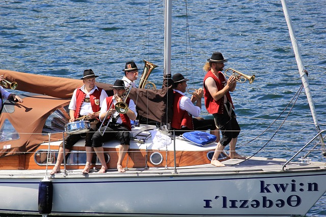 天空体育：埃弗顿3500万+800万镑报价迪布林再次被圣徒拒绝