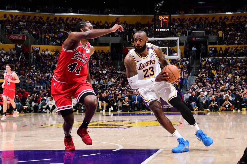 国家队下场！埃及足协官方力挺萨拉赫：埃及国王，你永不独行！